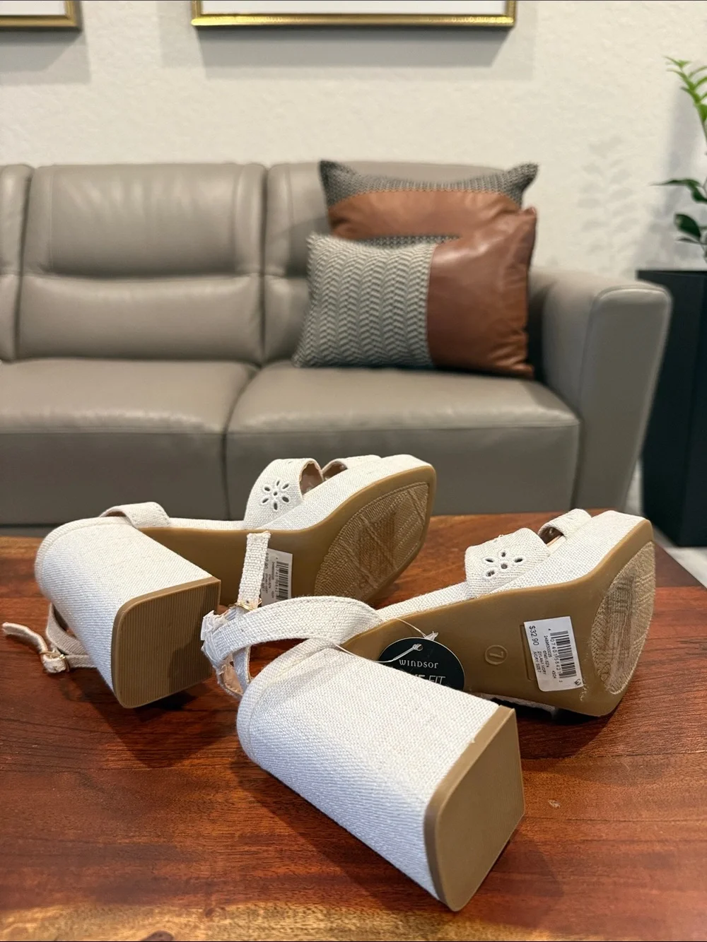 New with tags! Windsor Cream Platform Block Heel Sandals